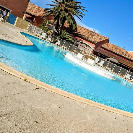 Marina Des Anges Entre Et Etangs Avec Piscine Holiday home